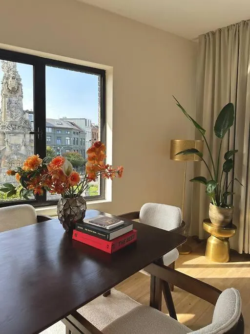 Luxury 2-Bedroom Apart 안트베르펜 0*,